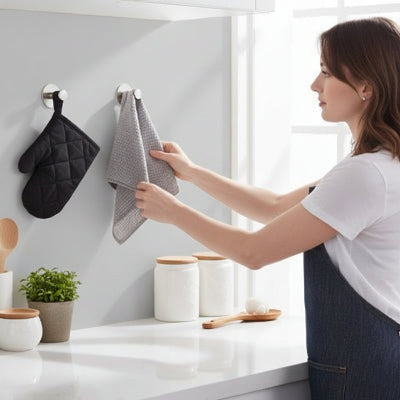 deux crochets muraux argent cuisine