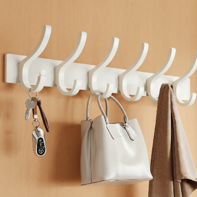 porte manteau mural blanc six crochets