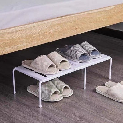 rangement de chaussures blanc sous lit pantoufles