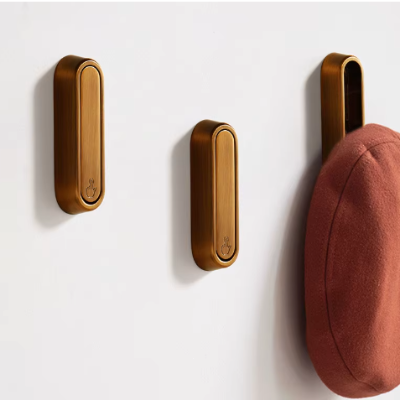 trois porte manteau muraux judicieux cuivre format B